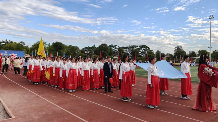 E400D0130AB55103CFCD3D592BFA0E7A_副本.jpg E400D0130AB55103CFCD3D592BFA0E7A_副本.jpg